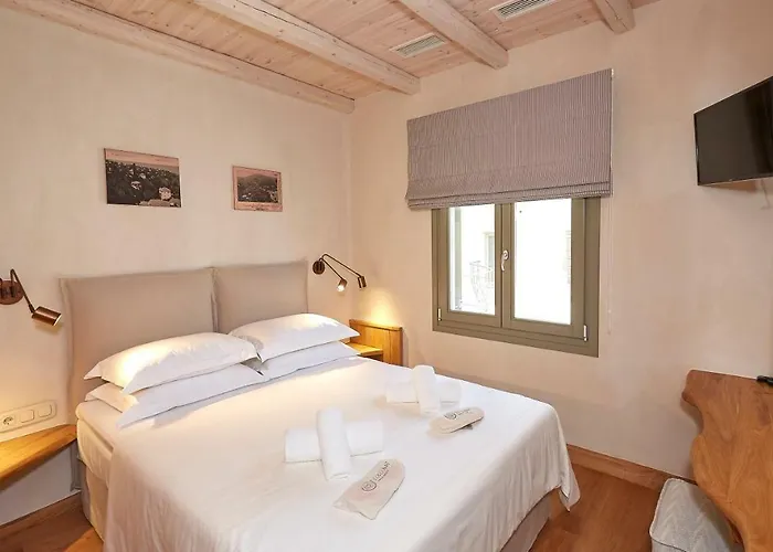 Sunrise Willa Tsagarada