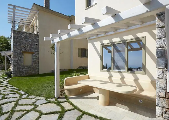 Sunrise Willa Tsagarada